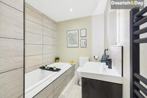 Family Bathoom
