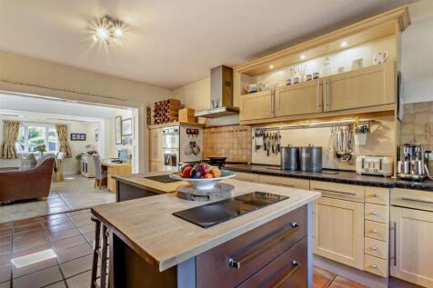 8643283-interior20-8