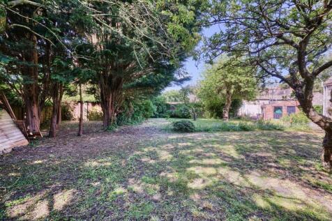 6-35 Chapel St Warmi