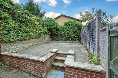 4-15 Gordon Rd Oundl