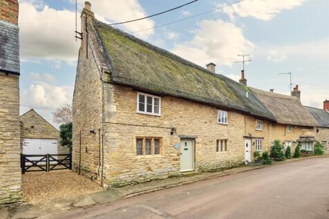 2-The Cottage Polebr