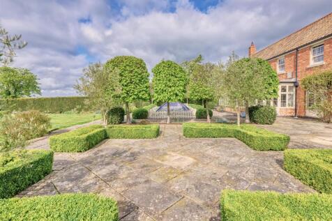 9-Brook Lodge - Exte