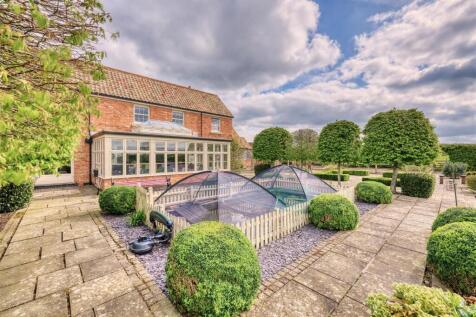 13-Brook Lodge - Ext