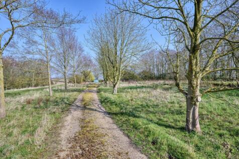 1-Woodfield Farmhous