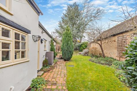 8635365-exterior13-8