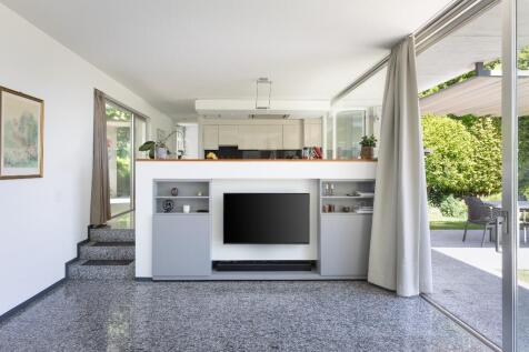 Open Plan Lounge