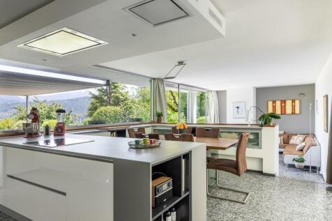 Open Plan Kitchen