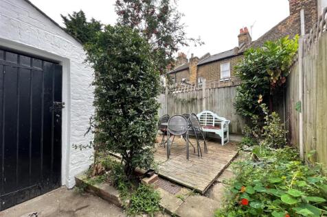 Garden 2.jpg