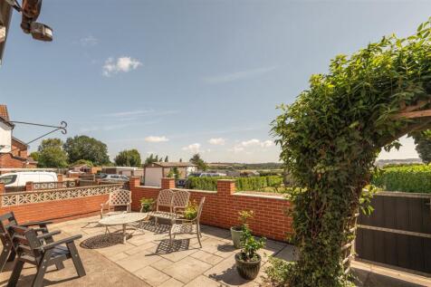 13 - 15 Pontefract Road S72 8AY.jpg