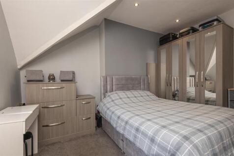 61 - 15 Pontefract Road S72 8AY.jpg