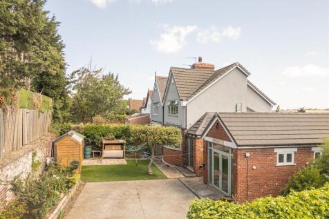 70 - 15 Pontefract Road S72 8AY.jpg
