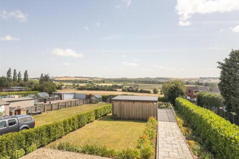 72 - 15 Pontefract Road S72 8AY.jpg