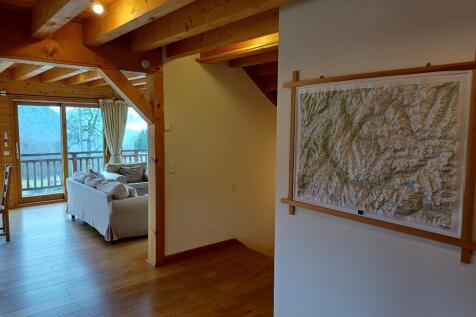 Hall with relief map