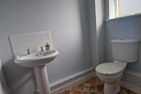 WhatsApp Image 2025-11-19 at 15.31.13_c43ca4b0.jpg