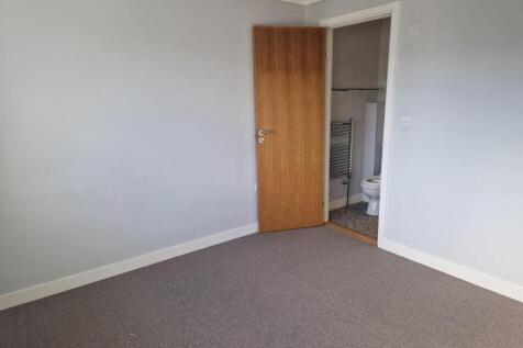 WhatsApp Image 2025-11-19 at 15.31.08_c6539ef0.jpg