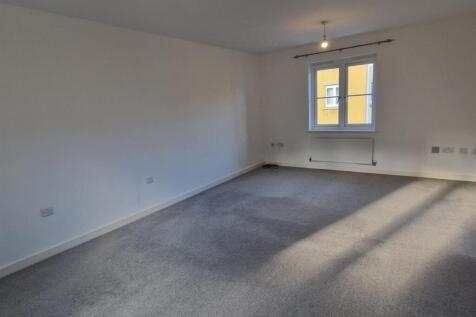 WhatsApp Image 2025-11-25 at 13.36.07_93715e50.jpg