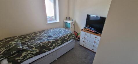 Bedroom2.jpg