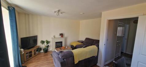Living Room.jpg