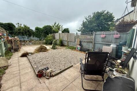 Back Garden2.jpg