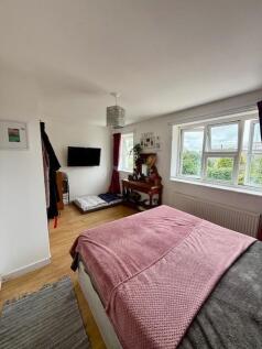 Bedroom.jpg