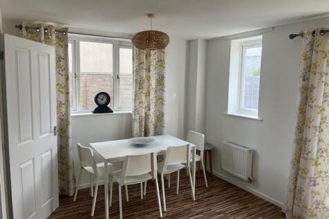 Dining Area2.jpg