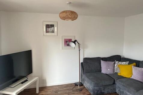 Living Room.jpg