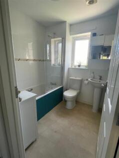 Bathroom.jpg