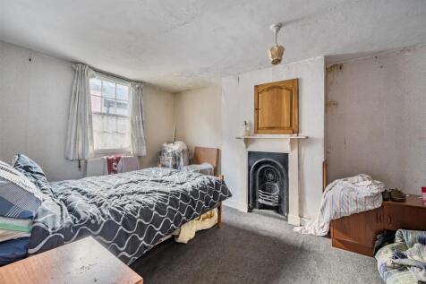 Rose Cottage BEDROOM 2.jpg