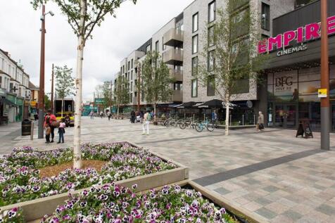 WalthamstowHighStreet03.jpg