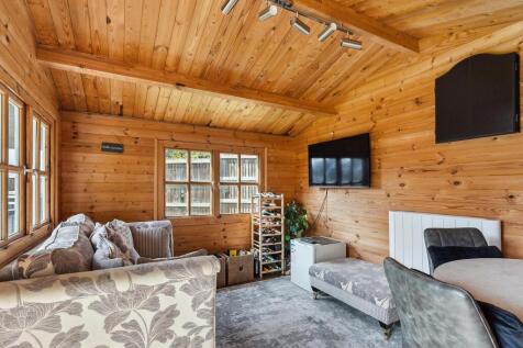 Outbuilding