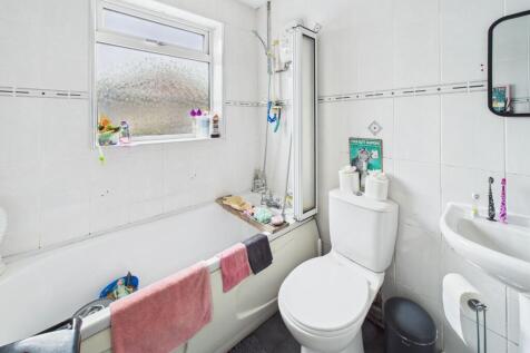 Ground Floor Bathroom
