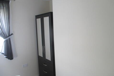 bedromm 2, 2