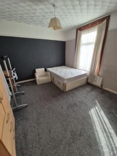 IMG-20251022-WA00...