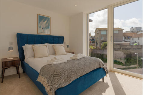 Light Filled Rooms