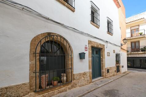 Property Image 1