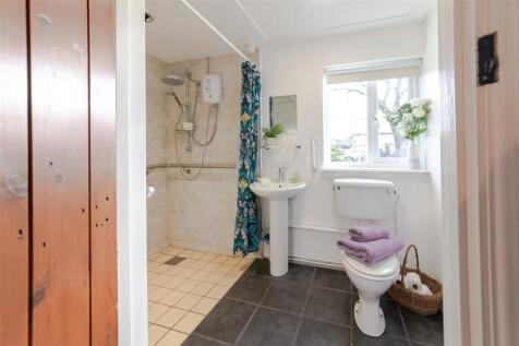 En Suite Shower Room