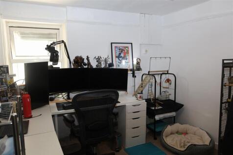 Office/bedroom