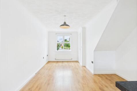 Open Plan Living/Dining Room