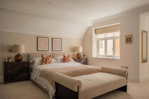 Double Bedroom