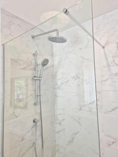 Example En Suite
