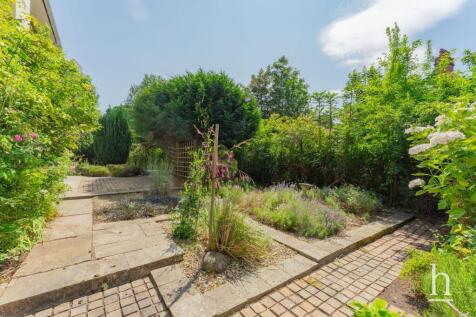 Property Image 37