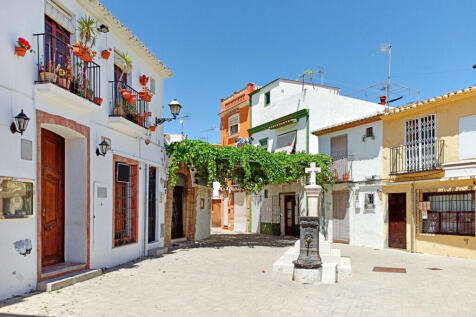Property Image 4