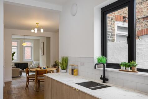 21_Brunswick_Street_97