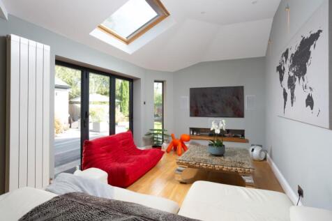 93 Station Road-12 Family Room_WebRes