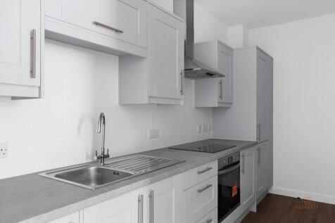 32 holgate park drive 0084-1504