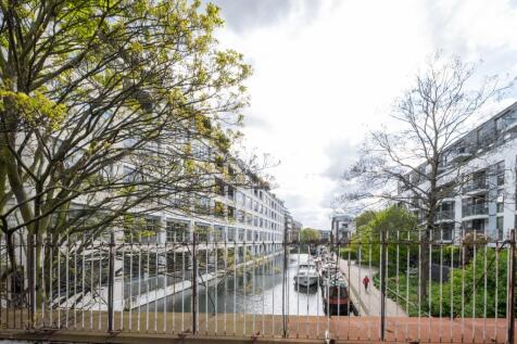 Canal Islington