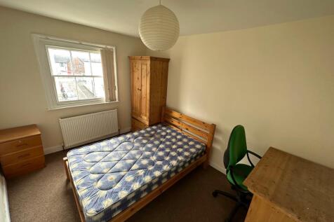 2nd floor bedroom no: 4