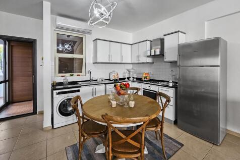 Open plan Kitchen