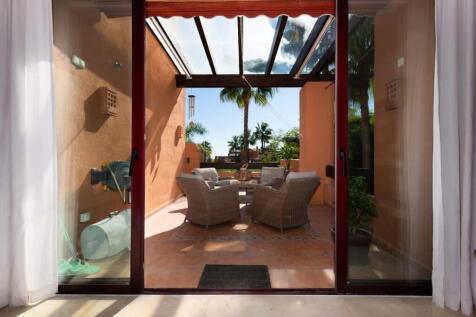 Property Image 4