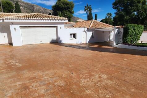 Property Image 8